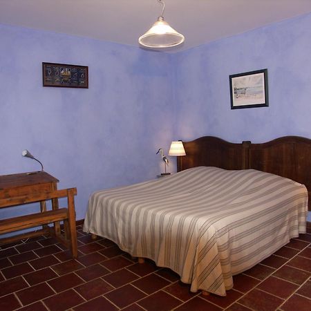 Bed and Breakfast Ll Poulidetto Lioux Exteriér fotografie