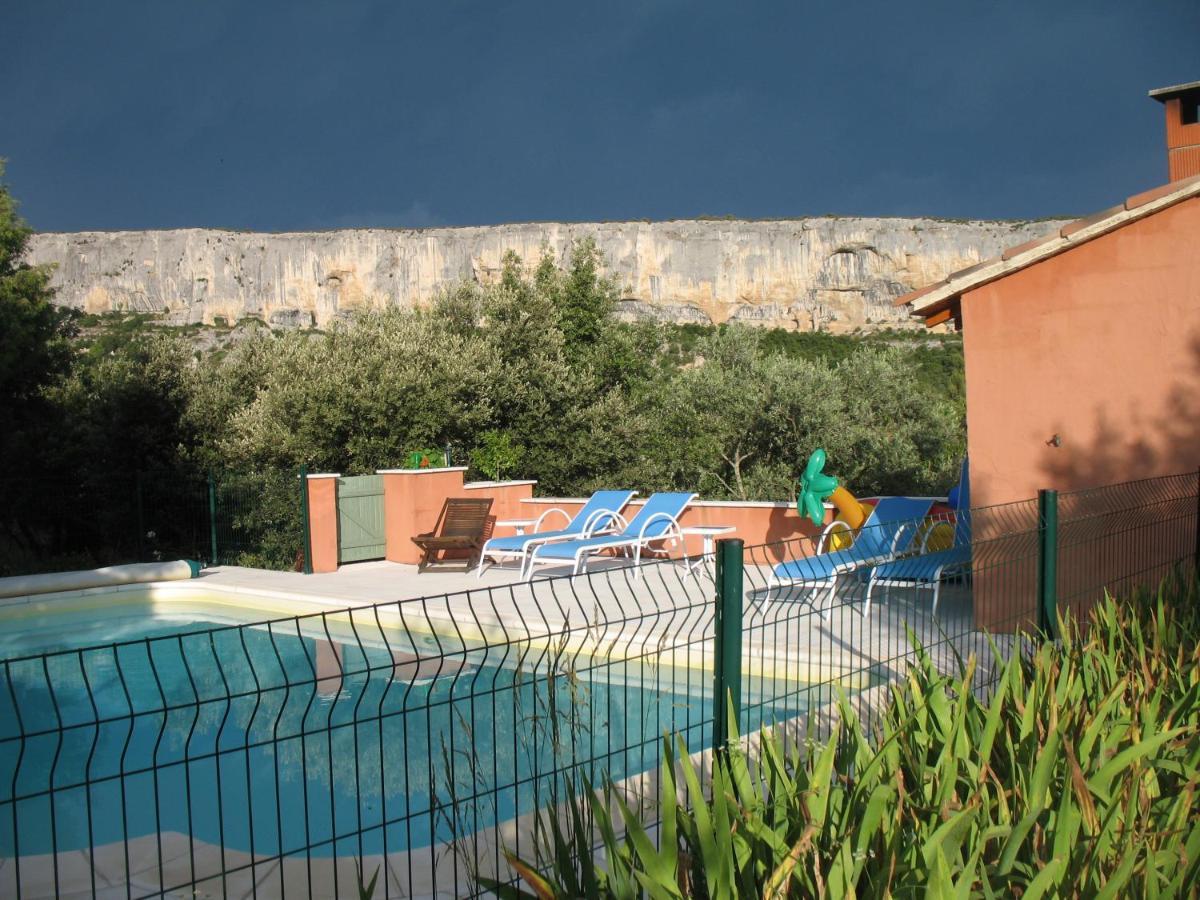 Bed and Breakfast Ll Poulidetto Lioux Exteriér fotografie